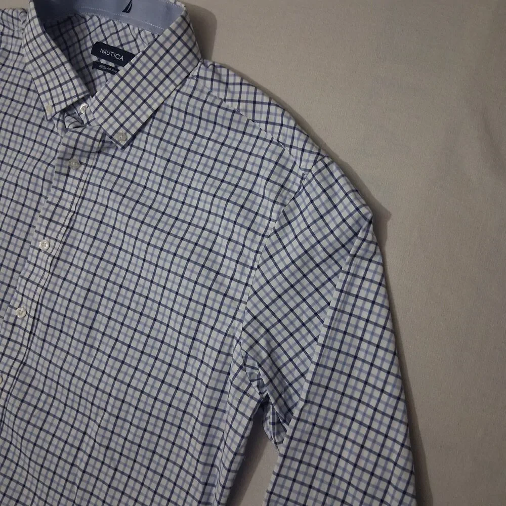 Nautica Men's XL Shirt NEW WITH TAGS Button Up Long Sleeve Regular Fit - Picture 2 of 9